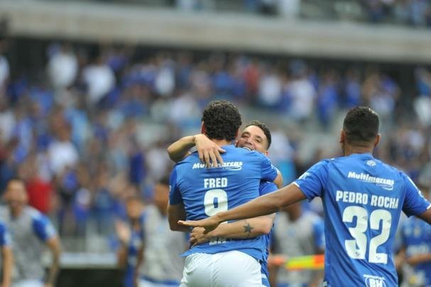 Cruzeiro e Santos se enfrentam no Mineiro pela 15 rodada do Campeonato Brasileiro 