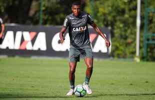 Fotos do ltimo treino comandado por Thiago Larghi no Atltico