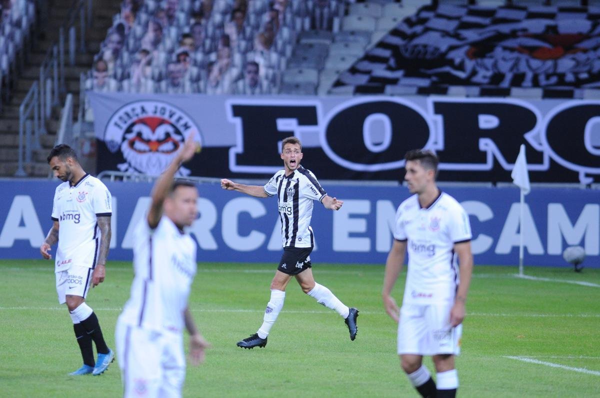 Galo virou na etapa final com gols de Hyoran (2) e Nathan: 3 a 2