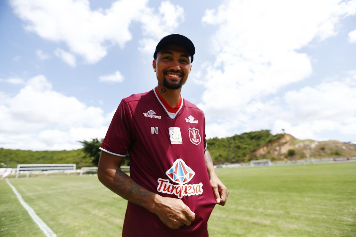 Maior contratação do Náutico para o início de 2020, atacante Kieza retornou ao Timbu, após longa negociação com Fortaleza, para cumprir contrato até 2021