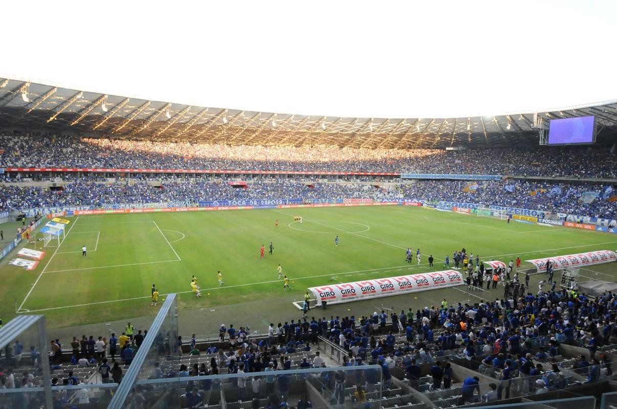 Fotos do jogo entre Cruzeiro e Ponte Preta, no Mineiro, em Belo Horizonte, pela 13 rodada da Srie B do Brasileiro