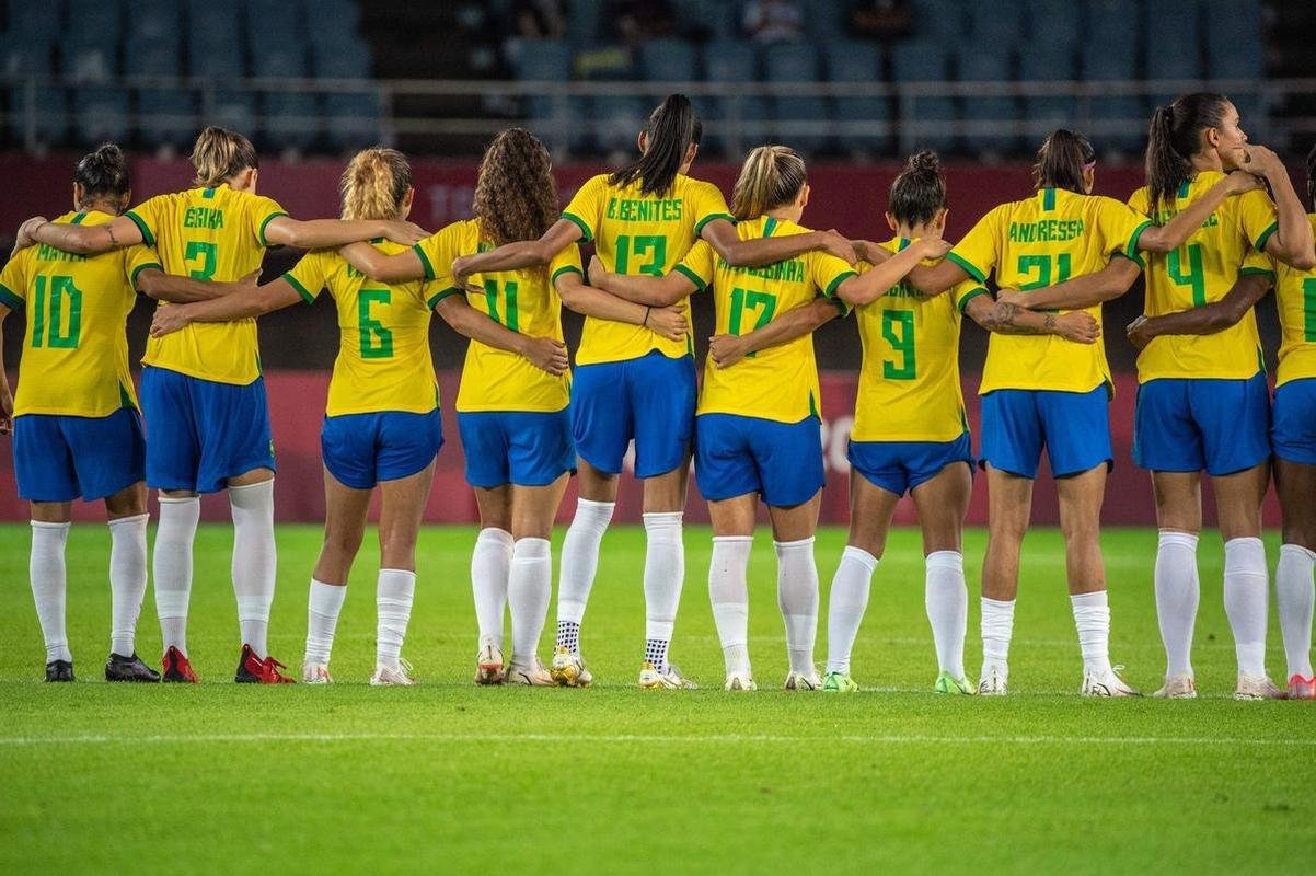 A eliminao brasileira no torneio de futebol feminino dos Jogos de Tquio