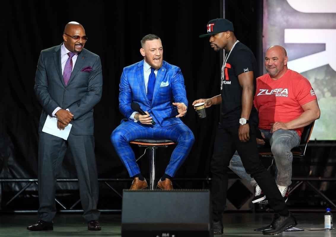 Floyd Mayweather e Conor McGregor tm segundo encontro, em Toronto, com muito falatrio