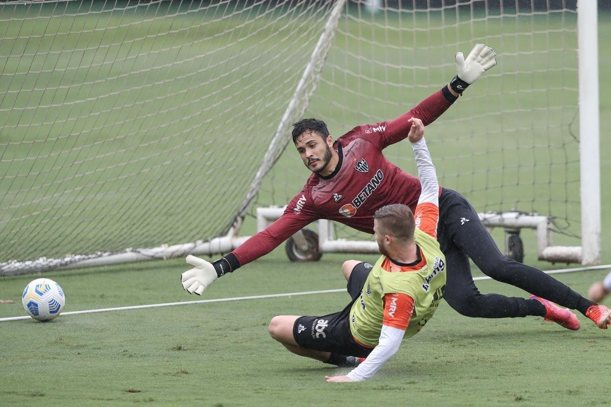 Fotos do treino do Atltico neste domingo na Cidade do Galo (21/11)