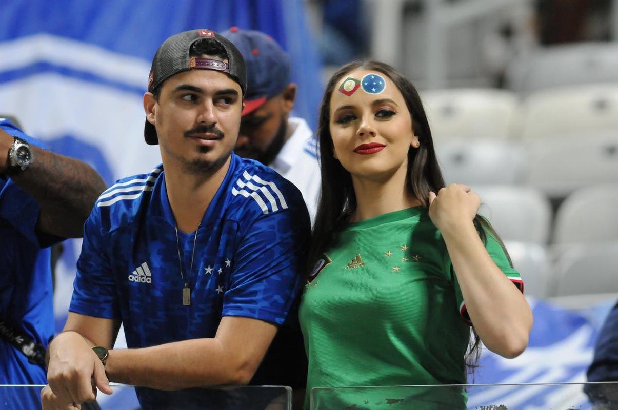 Torcida do Cruzeiro deu show mais uma vez e lotou o Mineiro na partida contra o CRB pela 11 rodada da Srie B