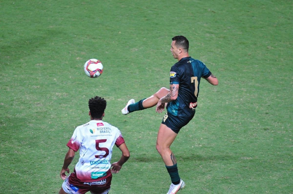 Fotos do jogo entre Amrica e Patrocinense, no Independncia, em Belo Horizonte, pela oitava rodada do Campeonato Mineiro de 2021.