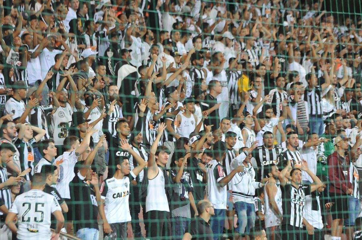 Fotos da torcida do Atltico na partida contra o Unin La Calera, do Chile, no Independncia, pela Copa Sul-Americana