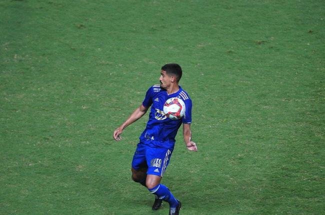 Fotos de Coimbra x Cruzeiro, no Independncia, pela 8 rodada do Mineiro. William Pottker e Felipe Augusto fizeram os gols da vitria celeste por 2 a 0.