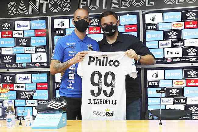 Diego Tardelli assinou com Peixe at o fim desta temporada