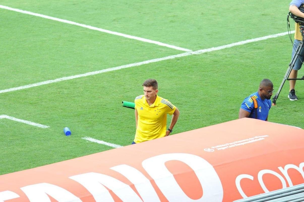 06/03/2022 - Atltico 2x1 Cruzeiro - 1 fase do Campeonato Mineiro - auxiliar Martn Varini representou a comisso