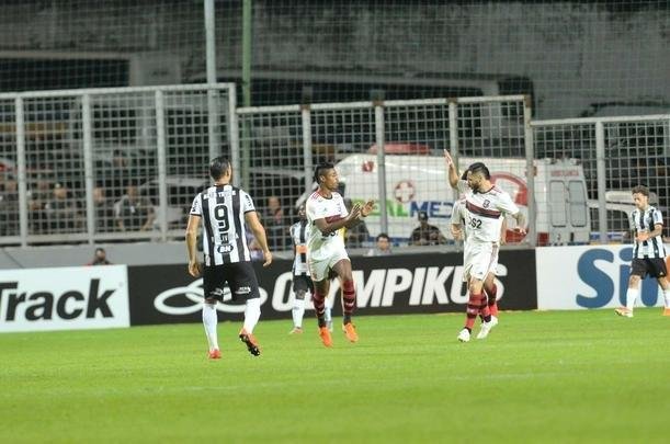 Equipes se enfrentaram neste sbado, no Independncia, pela quinta rodada do Brasileiro