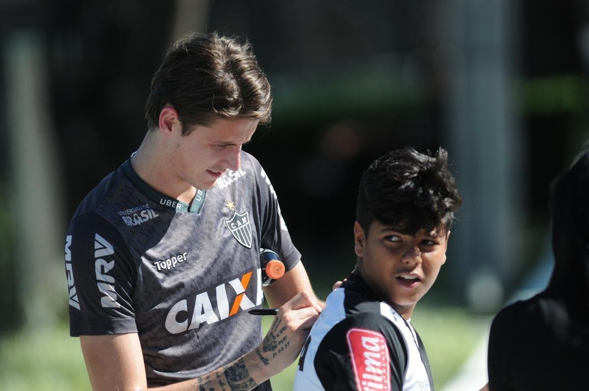 Imagens do treino na Cidade do Galo