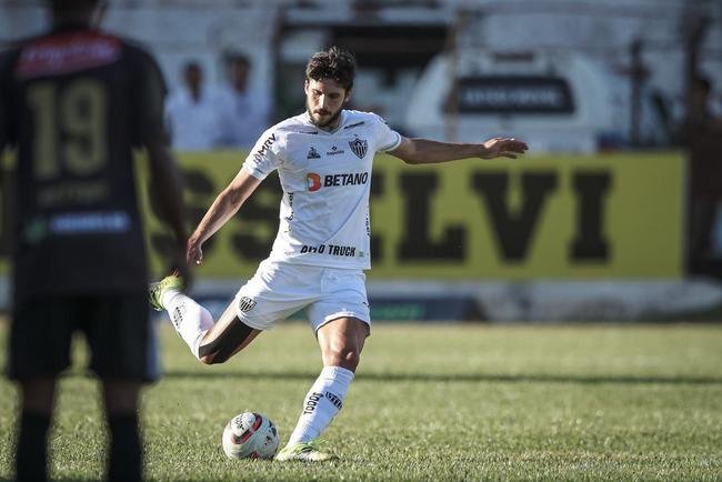 Fotos do jogo entre Democrata-GV e Atltico, pelo Campeonato Mineiro