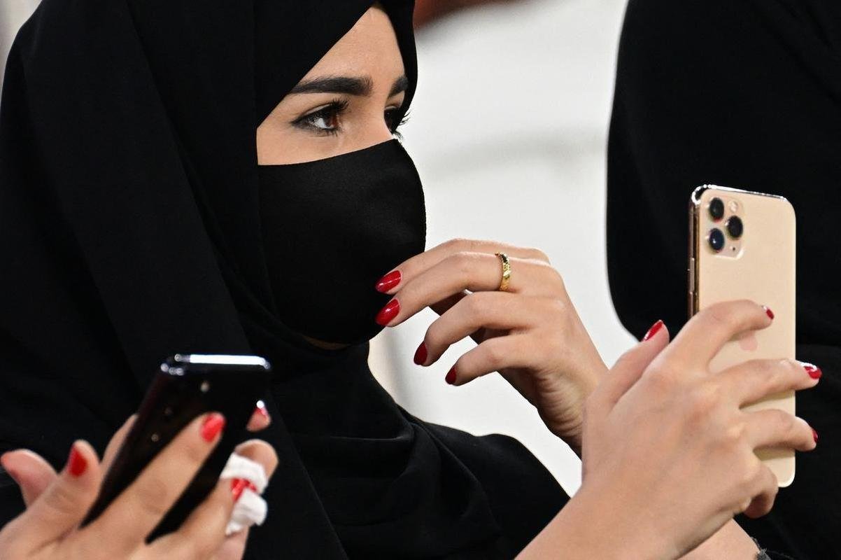 Torcedores de Marrocos e Canad na partida pelo Grupo F da Copa do Mundo 