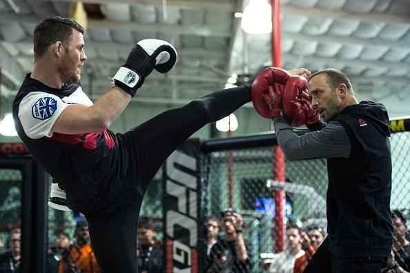 Protagonistas do evento, Anderson Silva e Michael Michael Bisping participaram de treino aberto para promover o UFC em Londres