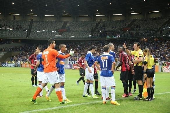 Cruzeiro foi prejudicado com um gol legal anulado