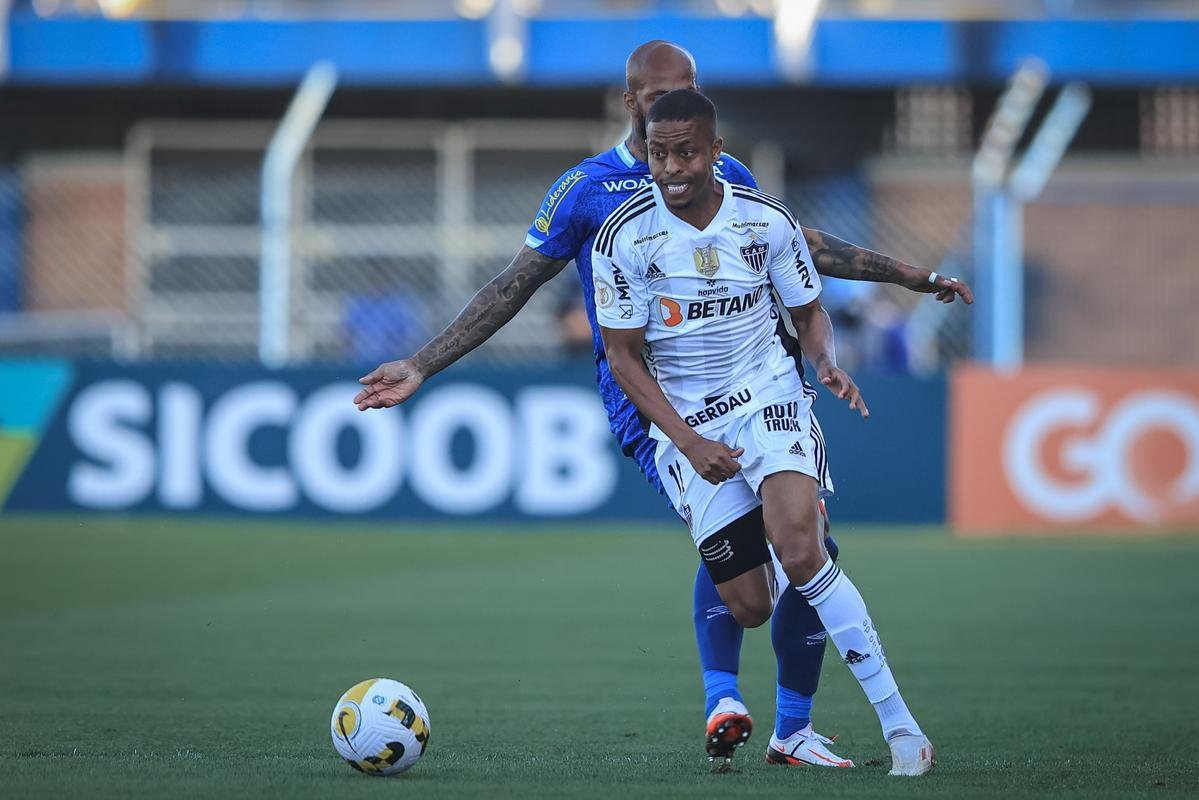 Fotos do jogo entre Ava e Atltico, na Ressacada, pela 27 rodada do Campeonato Brasileiro