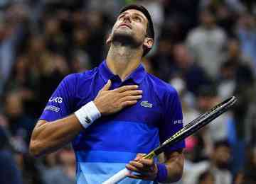 Sérvio está a duas vitórias de duas façanhas: o tão sonhado 21.º título de Grand Slam, que faria dele o recordista isolado em conquistas deste porte
