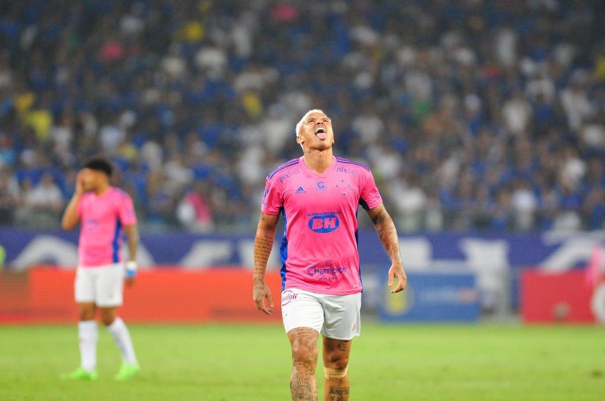 Em reencontro com a torcida aps o ttulo da Srie B, Cruzeiro enfrentou o Ituano no Mineiro, em Belo Horizonte, pela 33 rodada. Veja as melhores imagens!