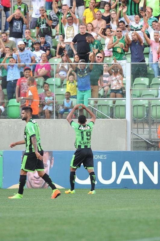 Imagens de Amrica x Luverdense, no Independncia