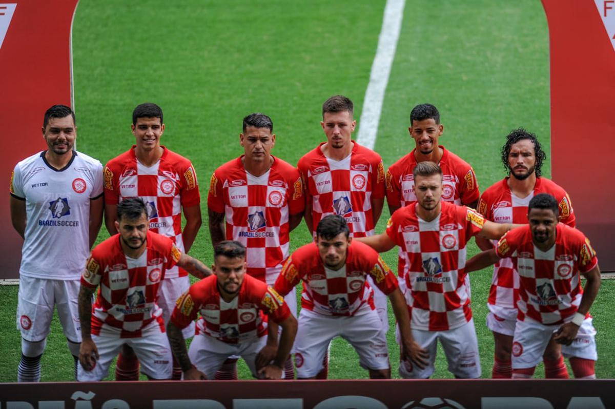 Fotos da vitria do Tombense sobre o Uberlndia pela final da Recopa Mineira