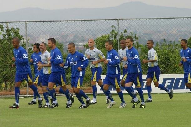 NOVEMBRO - Dia a dia de treinos do Cruzeiro na temporada que culminou com a Trplice Coroa