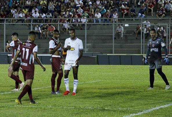 Cruzeiro buscou empate no fim da partida contra o Patrocinense 