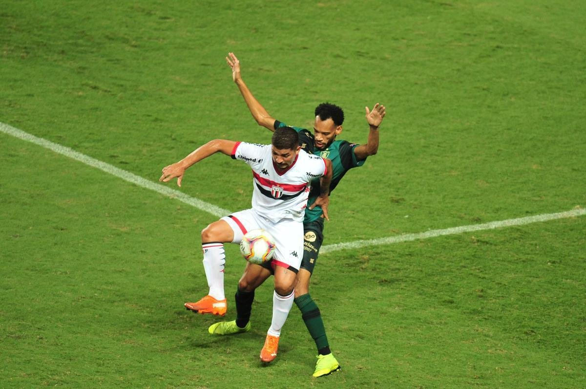 Amrica e Botafogo-SP se enfrentaram no Independncia, pela 35 rodada da Srie B