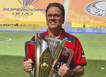 Dirigente do clube carioca retrucou Sérgio Coelho, presidente do Atlético, por nota que critica local da Supercopa do Brasil