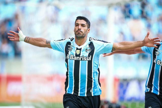 5 - Luis Surez (Grmio) - 11 gols