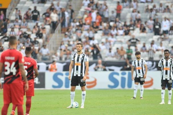 Fotos do jogo entre Atltico e Athletico-PR, no Mineiro