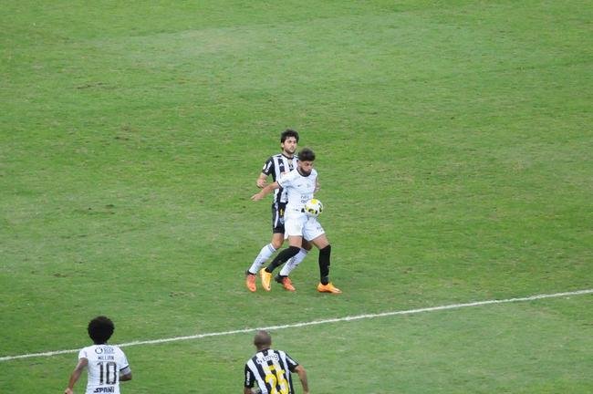 Atltico e orinthians se enfrentaram no Mineiro, neste domingo (24), em jogo vlido pela 19 rodada da Srie A do Campeonato Brasileiro.