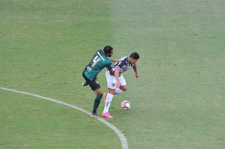 Fotos do jogo de ida da final do Campeonato Mineiro, entre Amrica e Atltico, no Independncia, em Belo Horizonte