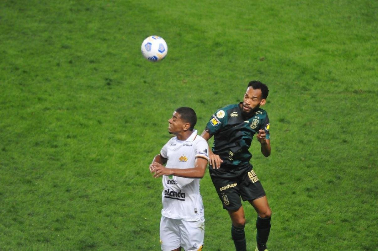 Fotos do jogo entre Amrica e Cricima, no Independncia, em Belo Horizonte, pela terceira fase da Copa do Brasil.