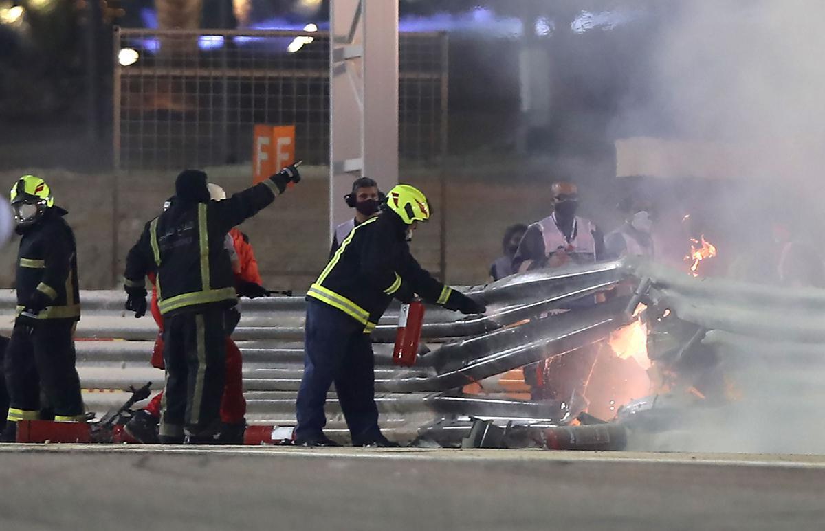 Carro de Grosjean pega fogo na Frmula 1; veja fotos