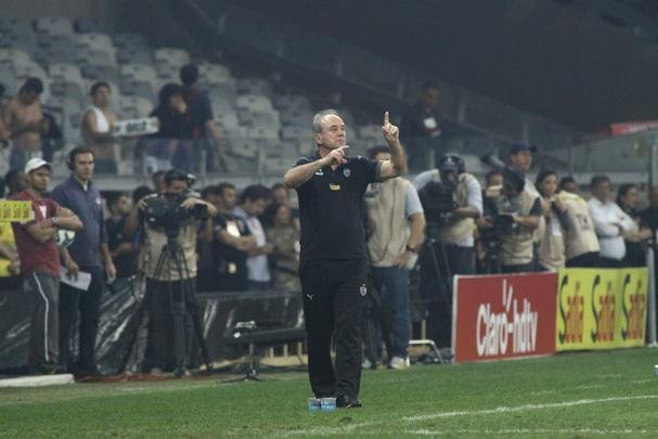 Imagens da deciso entre Cruzeiro e Atltico no Mineiro