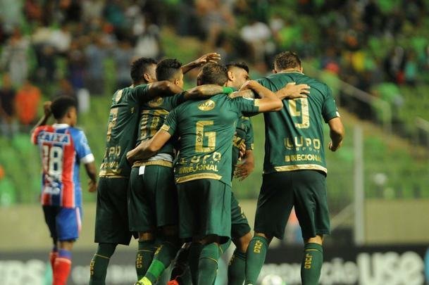 Equipes se enfrentaram, na noite deste domingo, pela penltima rodada do Brasileiro