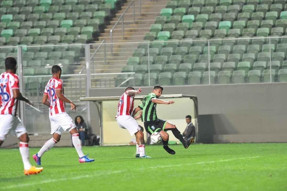 Amrica e Nutico se enfrentaram, no Independncia, pela 20 rodada da Srie B do Brasileiro