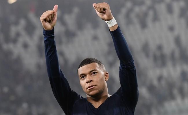 Mbapp  o jogador mais jovem a alcanar a marca de 40 gols na Champions