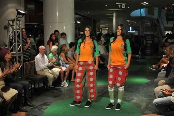 Amrica apresentou coleo de uniformes 2016, desenhados pelo estilista Ronaldo Fraga e produzidos pela Lupo