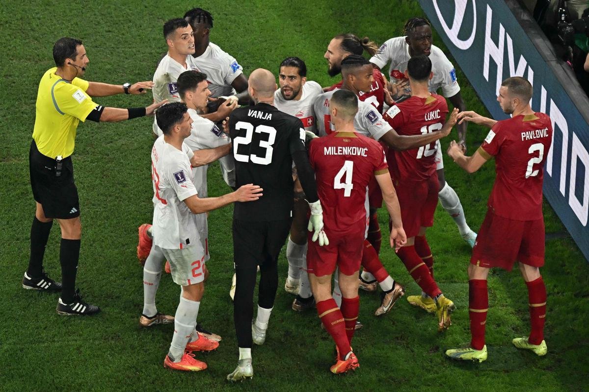 Srvia e Sua se enfrentaram pela 3 rodada do Grupo G da Copa do Mundo do Catar, no estdio 974, em Doha