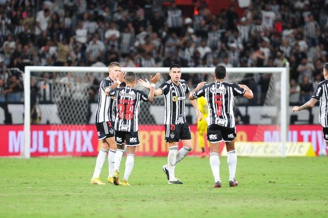 Atltico e Brasil de Pelotas-RS se enfrentaram nesta quarta-feira (12/4), no Mineiro, pela ida da terceira fase da Copa do Brasil