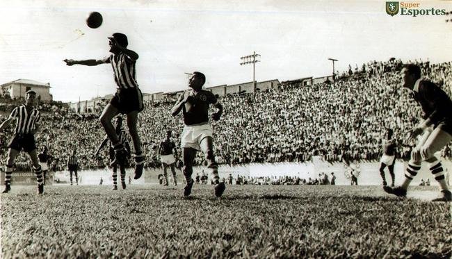 Rivalidade entre Cruzeiro e Atltico cresceu a partir nos anos 1940