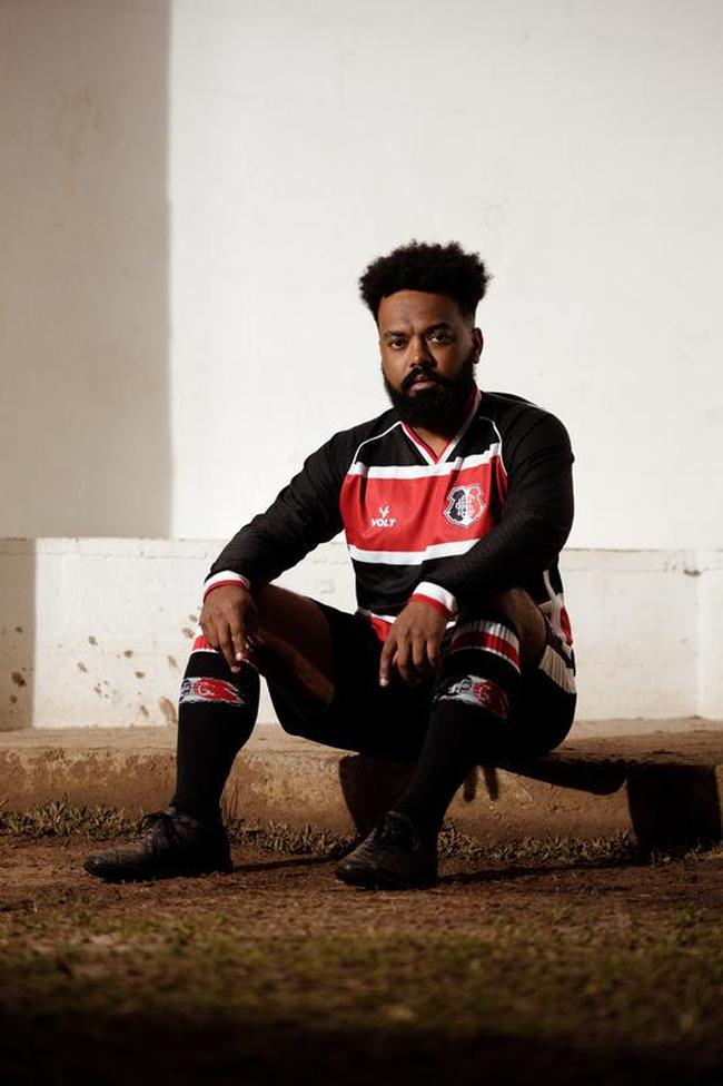 Camisas com mangas longas de Amrica, Botafogo-SP, CSA, Cricima, Figueirense, Remo, Santa Cruz e Vitria