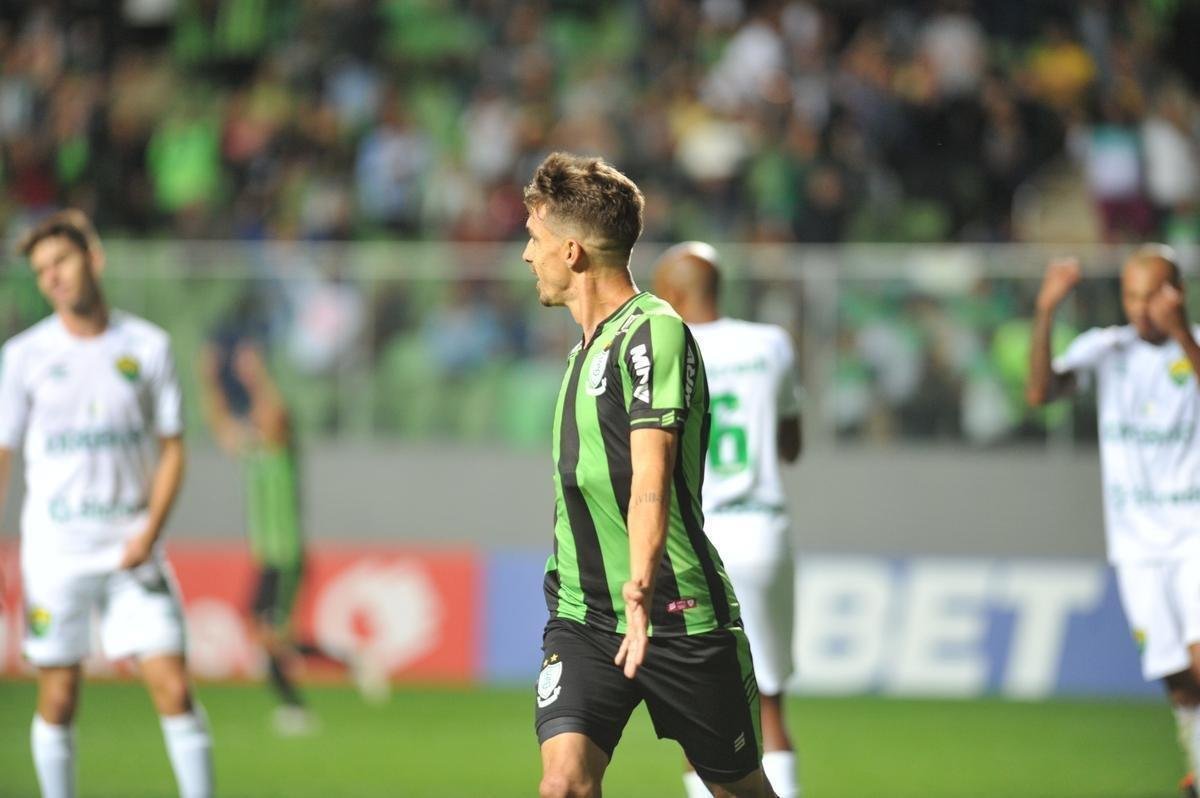 Fotos do jogo entre Amrica e Cuiab, no Independncia, pela 16 rodada da Srie B