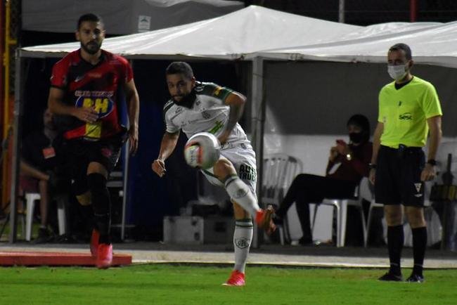 O Amrica visitou o Pouso Alegre nesta tera-feira (8), em partida vlida pela 5 rodada do Campeonato Mineiro de 2022. O duelo foi realizado no Estdio Manduzo, em Pouso Alegre.