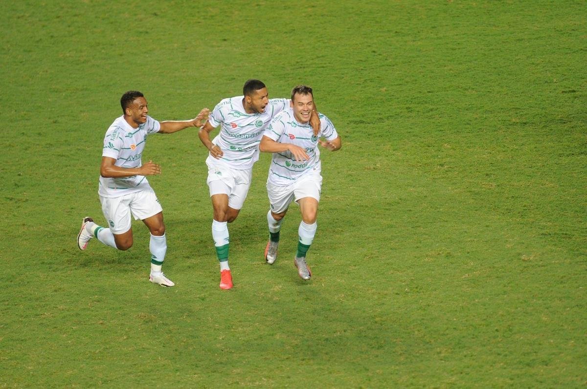 Fotos do jogo entre Amrica e Juventude, no Independncia, pela Srie B