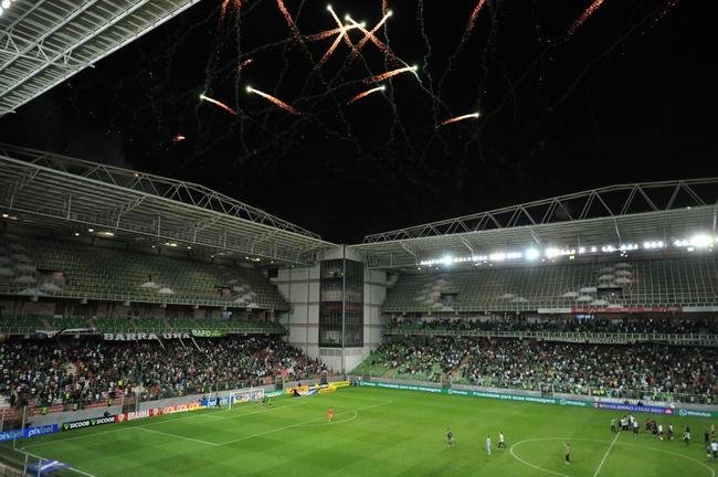 Jogadores, comisso tcnica, dirigentes e torcedores foram ao delrio no Independncia com classificao do Amrica  Libertadores