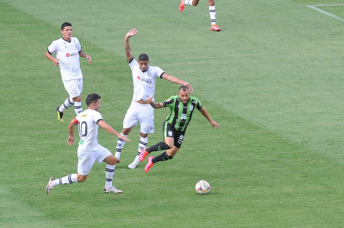 Fotos do jogo entre Amrica e Figueirense, pela Srie B