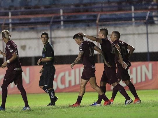 Com gols de Fernando Lombardi e Guillermo Paiva, Náutico bateu o Frei Paulistano e conquistou seu primeiro triunfo na Copa do Nordeste 2020